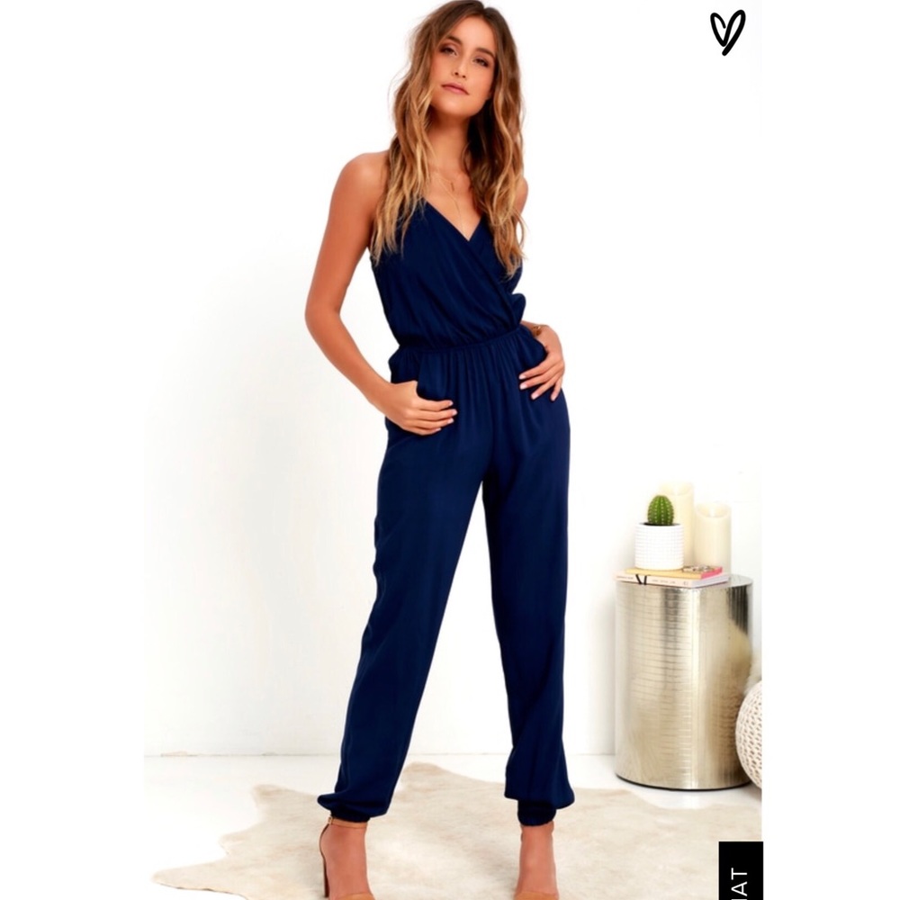 Lulu’s Navy Blue Jumpsuit - Small